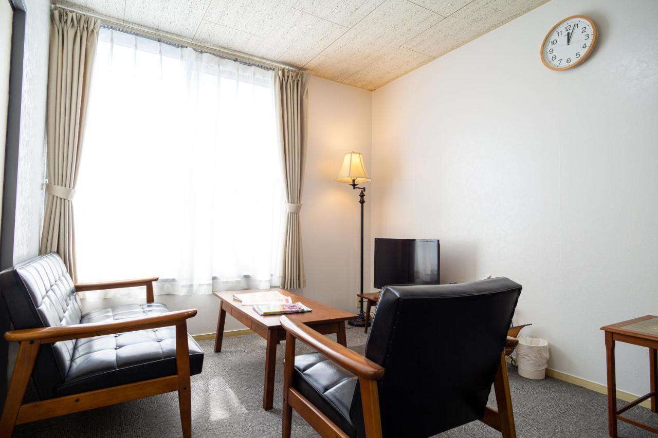 Enoshima Apartment Hotel Fujisawa Exterior photo