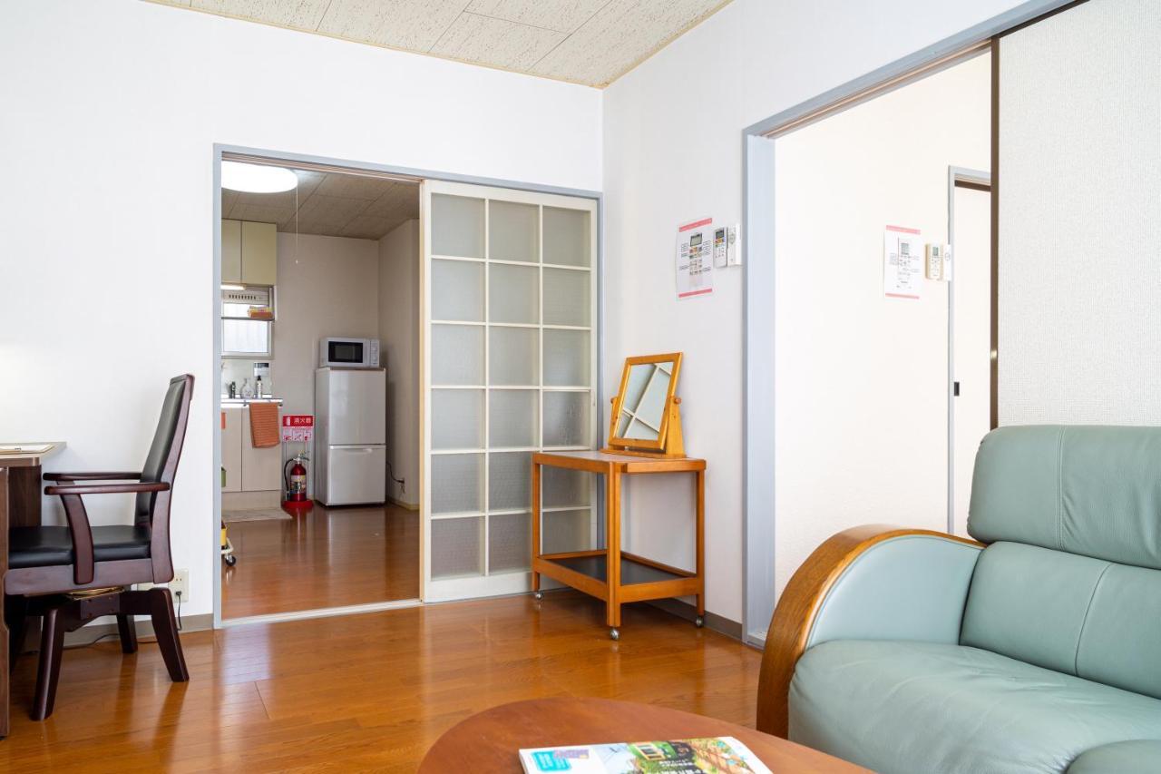 Enoshima Apartment Hotel Fujisawa Exterior photo